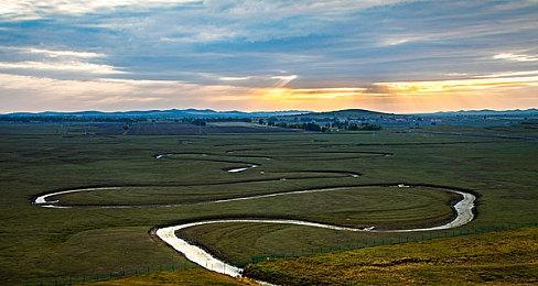 《刺客信条：影》通关谢幕长达2小时引热议 开发规模巨大
